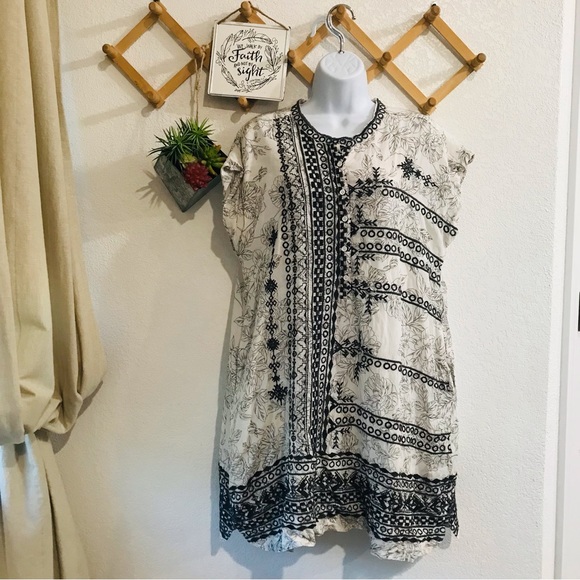 ⭐️🌟 Biya by Johnny Was Beautifully Embroidered Tunic Dress Sz M - Picture 2 of 12